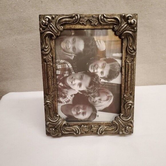 5 x 7 Picture Frame in Pewter Finish - Picture 4 of 4